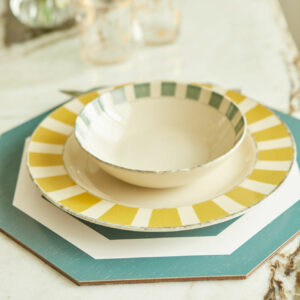 Essential Serving Bowl 9.5